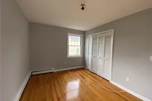 56 Hallock St, Bridgeport, CT 06606 - Photo 12