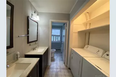 56 Hallock Street #1st, Bridgeport, CT 06606 - Photo 16