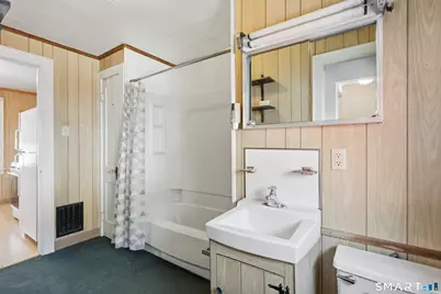 807 Long Hill Avenue, Shelton, CT 06484 - Photo 14