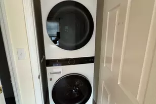 53 Seaside Ave, Stamford, CT 06902 - Photo 10