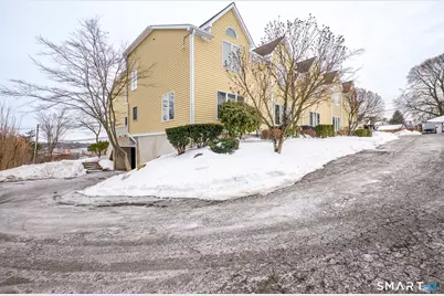 10 Prospect Avenue #APT 8, Norwalk, CT 06850 - Photo 32