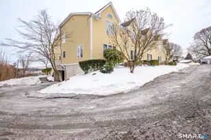 10 Prospect Ave, Norwalk, CT 06850 - Photo 32