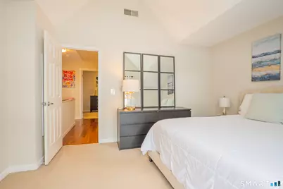 10 Prospect Avenue #APT 8, Norwalk, CT 06850 - Photo 18