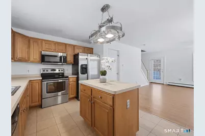 24 Fairway Drive #9, Ledyard, CT 06339 - Photo 6
