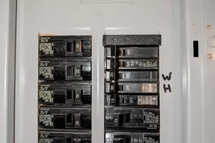 58 Catherine St, Hartford, CT 06106 - Photo 10