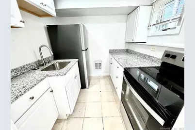 106 Limewood Avenue #1, Branford, CT 06405 - Photo 2