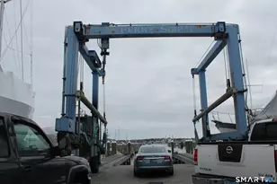 100 Pequot Ave, New London, CT 06320 - Photo 4