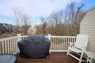 304 Sienna Dr, Danbury, CT 06810 - Photo 32