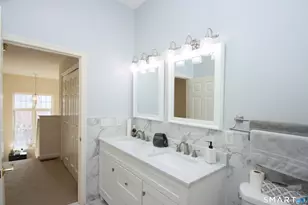 304 Sienna Dr, Danbury, CT 06810 - Photo 24