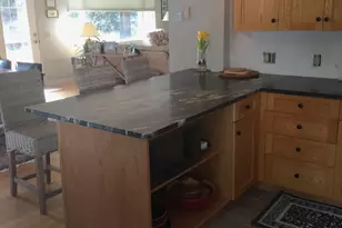 130 Parkway S, New London, CT 06320 - Photo 4