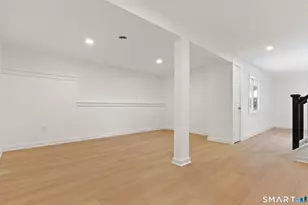 133 Bannock Ln, Stratford, CT 06614 - Photo 32