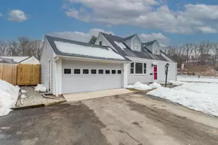 2 Oven Rock Rd, Bethel, CT 06801 - Photo 36