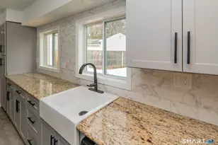 2 Oven Rock Rd, Bethel, CT 06801 - Photo 8