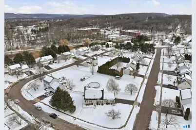 122 Baldwin Drive, Middletown, CT 06457 - Photo 40