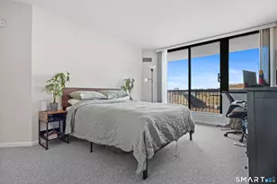 25 Forest St, Stamford, CT 06901 - Photo 12