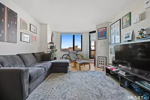 25 Forest St, Stamford, CT 06901 - Photo 8