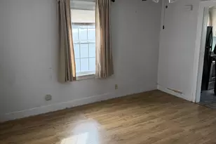 433 Tolland St, East Hartford, CT 06108 - Photo 6