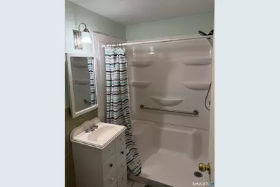 433 Tolland Street, East Hartford, CT 06108 - Photo 8