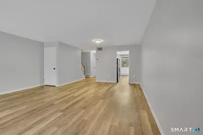 10 Briar Court #10, Cromwell, CT 06416 - Photo 4