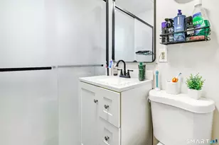 47 Wood Ridge Dr, Stamford, CT 06905 - Photo 22