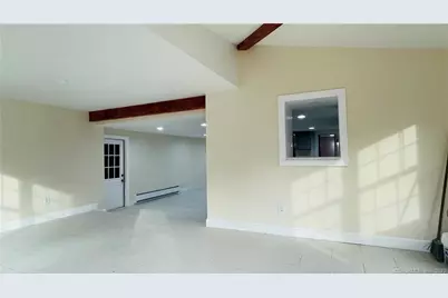 31 Brainerd Road #Lower level, Branford, CT 06405 - Photo 6