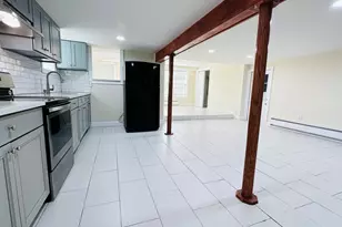 31 Brainerd Rd, Branford, CT 06405 - Photo 12