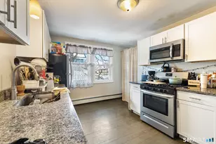 547 East St, New Britain, CT 06051 - Photo 12