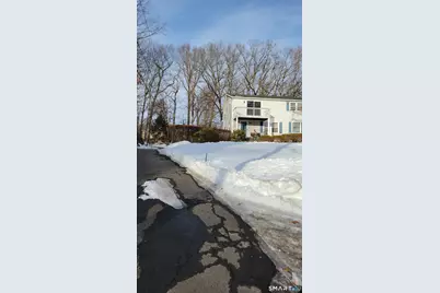 85 Ohio Avenue Extension #2nd fl, Norwalk, CT 06851 - Photo 1