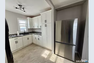 24 Cross Street #3rd Floor, New Britain, CT 06053 - Photo 8