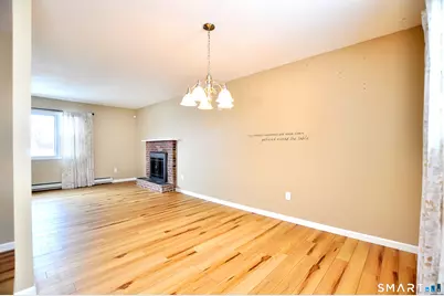 160 Meadowlark Drive, Waterbury, CT 06708 - Photo 12