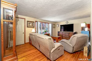 79 Roosevelt Blvd, Enfield, CT 06082 - Photo 8