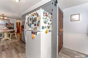 79 Roosevelt Blvd, Enfield, CT 06082 - Photo 14