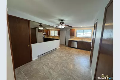 39 Horton Hill Road #10I, Naugatuck, CT 06770 - Photo 2