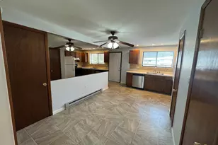 39 Horton Hill Rd, Naugatuck, CT 06770 - Photo 2