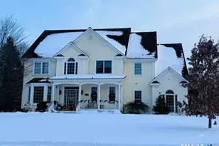 112 Gilbert Ln, South Windsor, CT 06074 - Photo 2