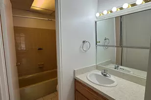 20 Prospect St, Manchester, CT 06040 - Photo 16