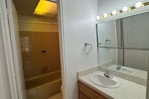 20 Prospect St, Manchester, CT 06040 - Photo 18