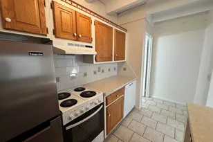 20 Prospect St, Manchester, CT 06040 - Photo 12