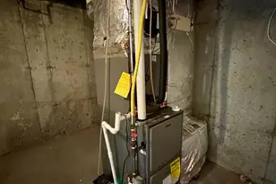 31 Marie St, New Haven, CT 06513 - Photo 36