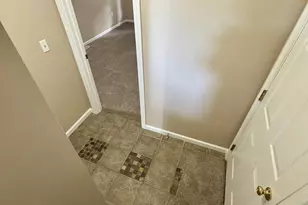 31 Marie St, New Haven, CT 06513 - Photo 24