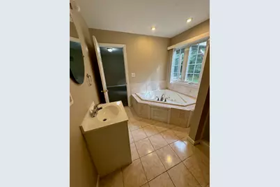 31 Marie Street #APT B, New Haven, CT 06513 - Photo 28