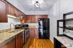 109 Peddlars Dr, Branford, CT 06405 - Photo 10