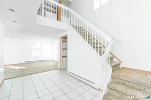 24 Cinnamon Springs, South Windsor, CT 06074 - Photo 2