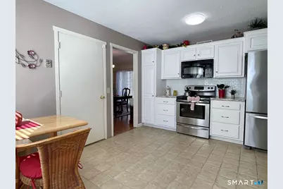 6 Heritage Crest #A, Southbury, CT 06488 - Photo 12