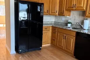 12 Blvd Dr, Danbury, CT 06810 - Photo 4