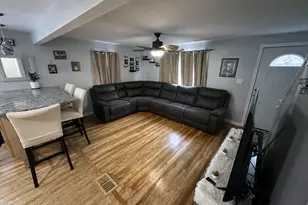 97 Pearl Lake Rd, Waterbury, CT 06706 - Photo 4