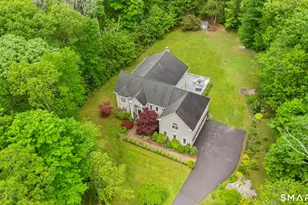 43 Chestnut Grove, Guilford, CT 06437 - Photo 2