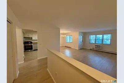 2955 Madison Avenue #APT 4, Bridgeport, CT 06606 - Photo 2