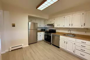 2955 Madison Ave, Bridgeport, CT 06606 - Photo 6