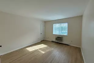2955 Madison Ave, Bridgeport, CT 06606 - Photo 8